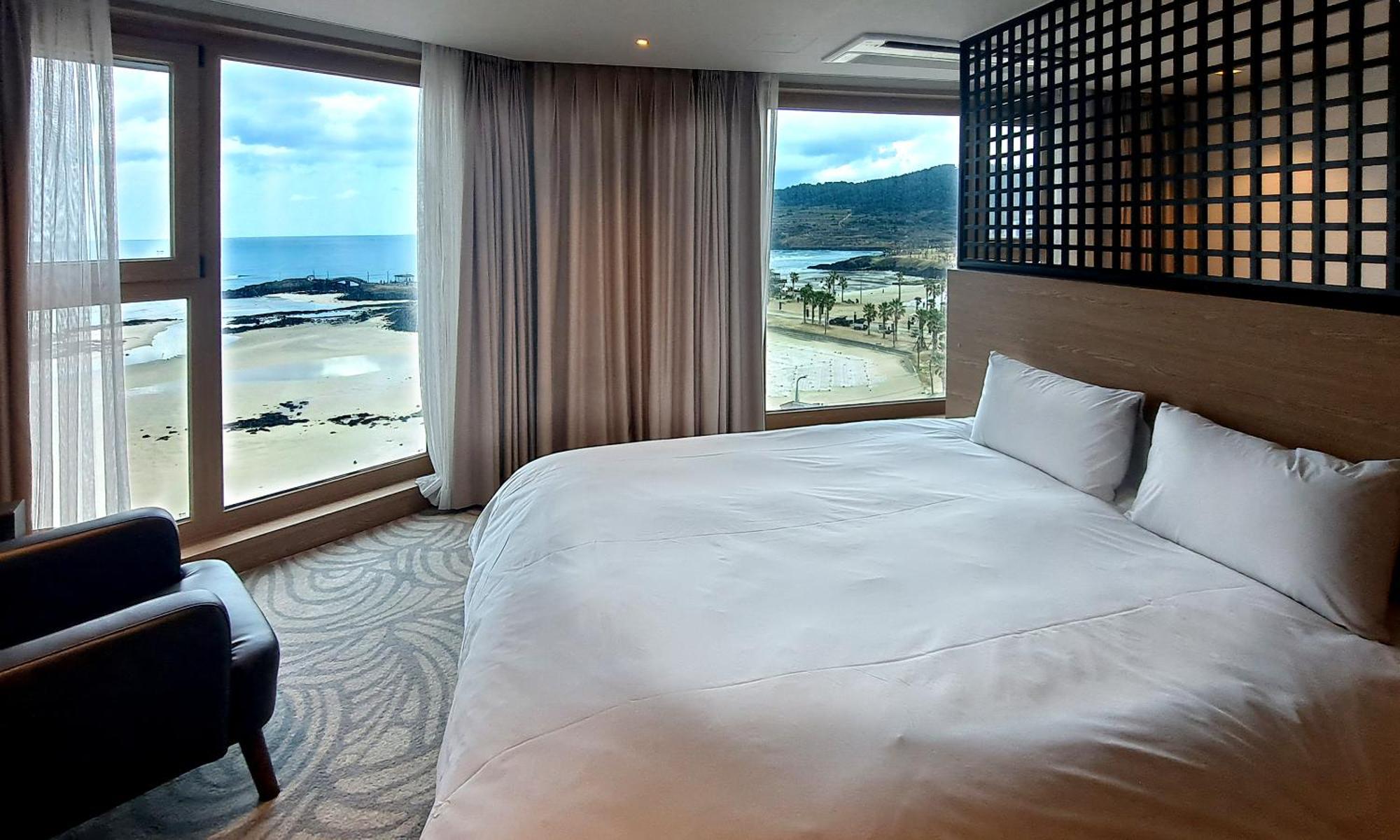 Saint Beach Hotel เมืองเชจู ภายนอก รูปภาพ